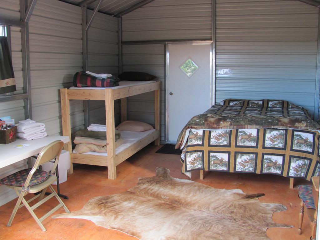 Lupine Cabin, Glamour Camping, Stunning Skies And Sunrise Views Monticello Εξωτερικό φωτογραφία