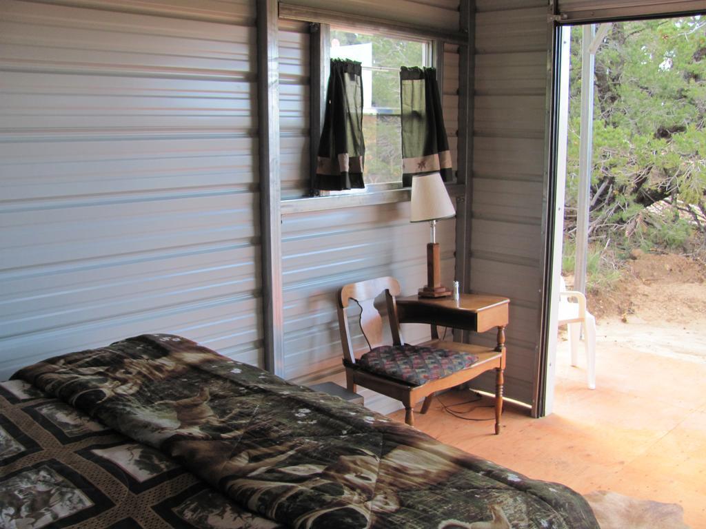 Lupine Cabin, Glamour Camping, Stunning Skies And Sunrise Views Monticello Εξωτερικό φωτογραφία